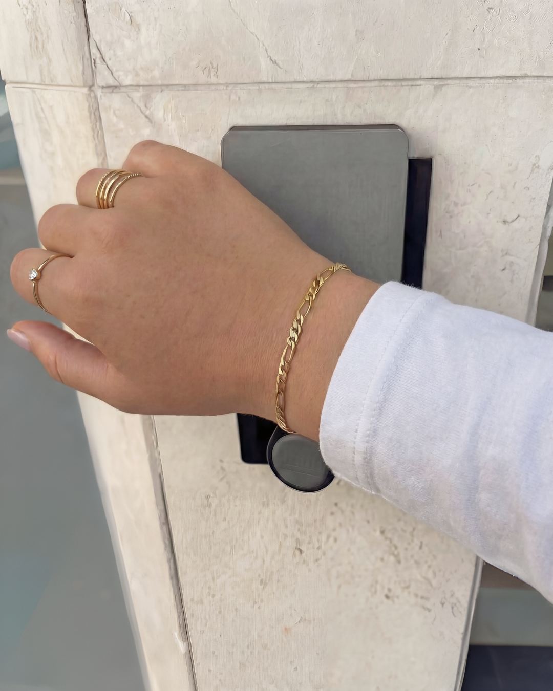 Gold Figaro Chain Key Fob Bracelet